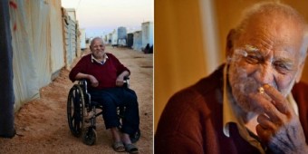 Idoso sírio sentado na cadeira de rodas | IKMR