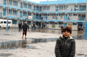 Menino refugiado na escola | IKMR