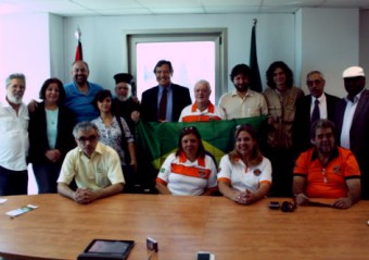 Delegação brasileira da Terceira Missão de Solidariedade ao Povo Palestino é recebida pelo embaixador  Paulo Roberto França em Ramallah