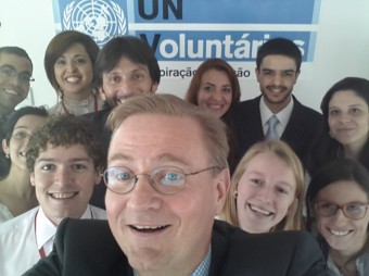 “Selfie” do coordenador executivo do UNV em visita a Brasília. Foto: PNUD