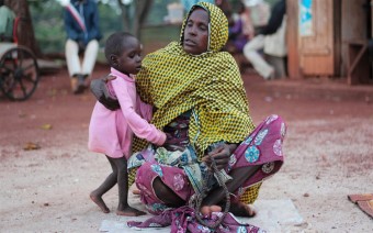 Desnutrição e doenças afetam, principalmente, mulheres e crianças da República Centro-Africana que chegam em Camarões. Foto: IRIN/Otto Bakano