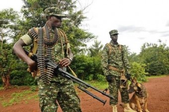 Soldados da União Africana tentam conter violência na região AFP