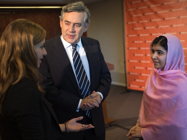 Malala promove projeto educacional para crianças sírias refugiadas