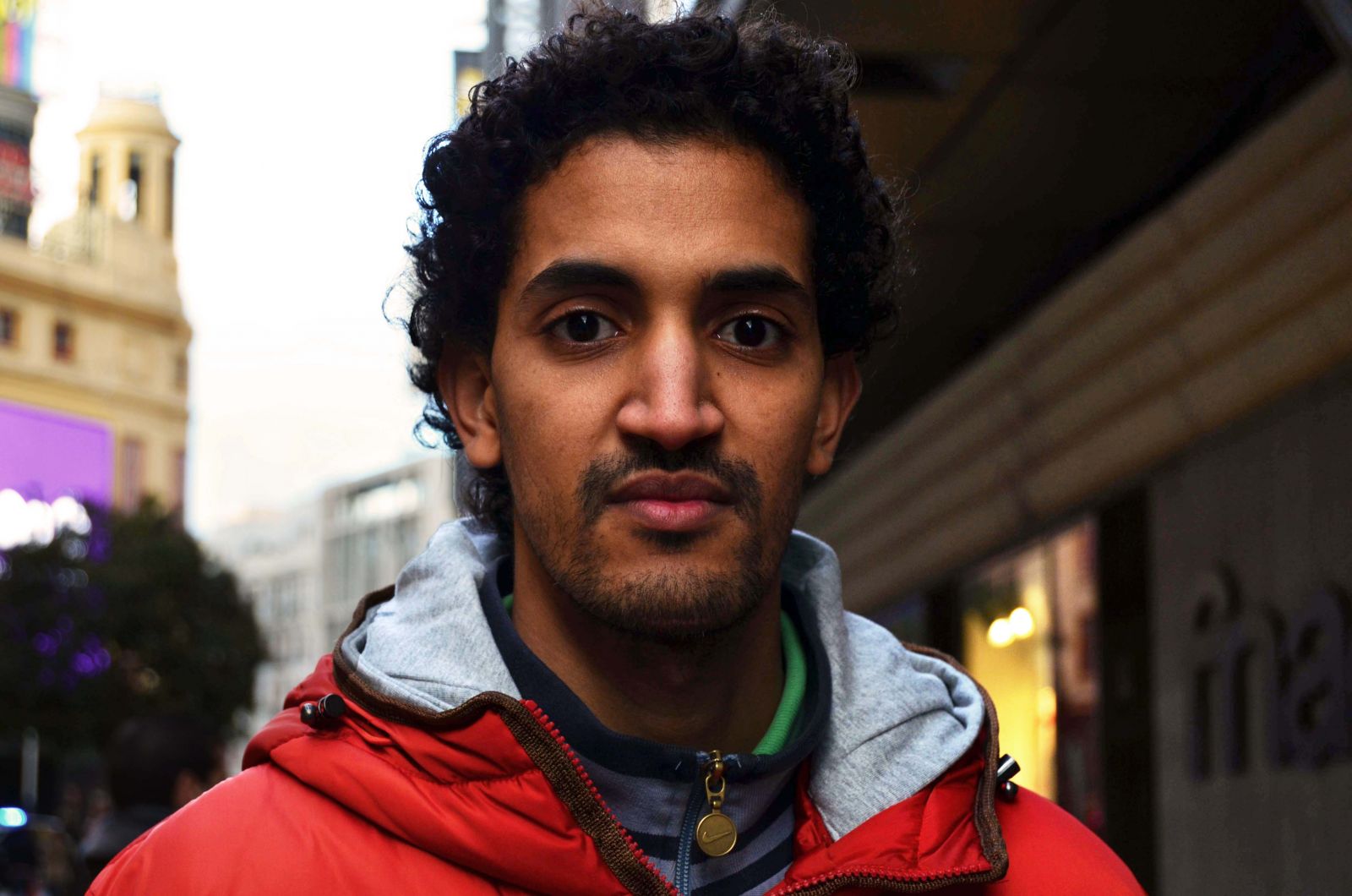 Ex-refugiado, campeão europeu de atletismo mora na rua e sonha em disputar Rio-2016