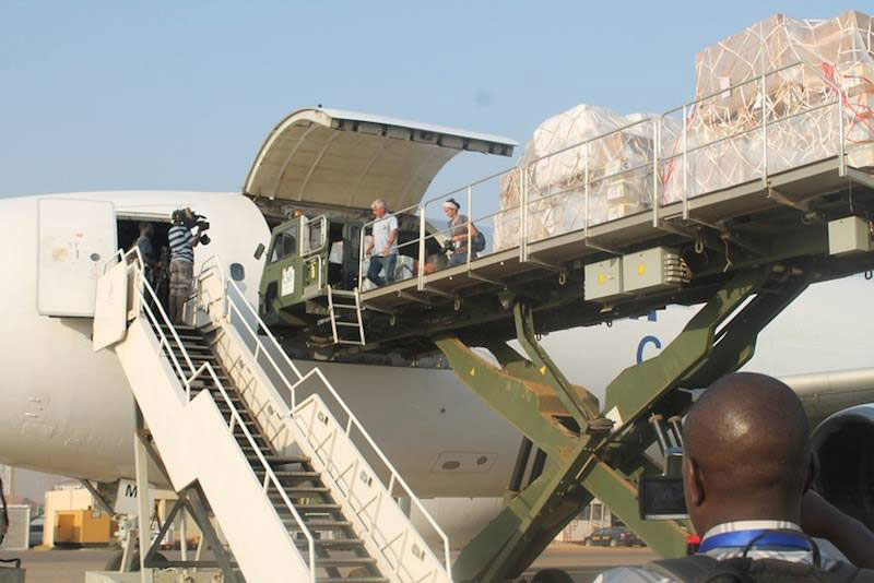 Primeiro avião com ajuda humanitária do UNICEF chega ao Sudão do Sul