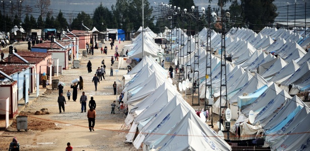 Países vizinhos da Síria pedem que retorno de refugiados seja facilitado