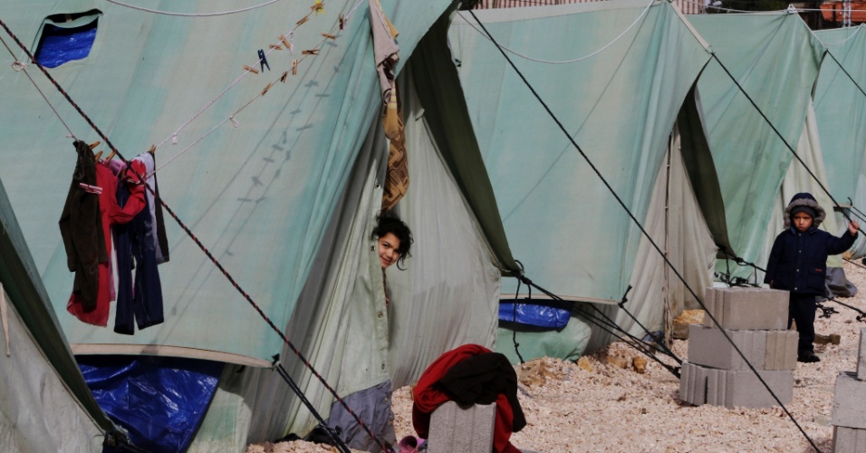Líbano: confrontos entre refugiados matam sete pessoas