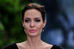 Angelina Jolie chama de impunidade sequestro de nigerianas