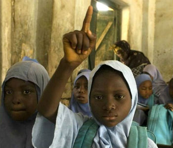 Apoio às meninas raptadas na Nigéria pode levar anos, diz Unicef