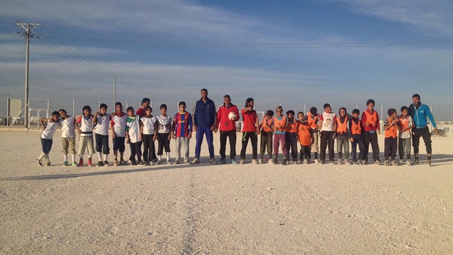 Futebol ajuda refugiados