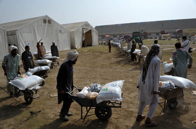 A crise humanitária cresce no Paquistão