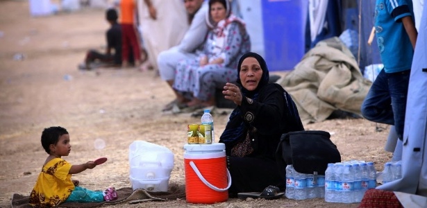 Cristãos dizem que foram expulsos de forma fria e implacável de Mossul