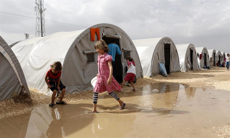 Crise humanitária em Kobani já deixou quase 1.200 mortos, denuncia ONG